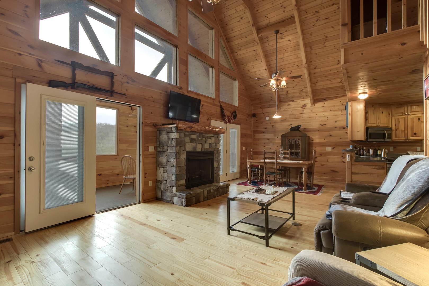 210 Jim Davis Road Tellico Plains, TN 37385 - Photo 5 of 40 Gallery Image 5