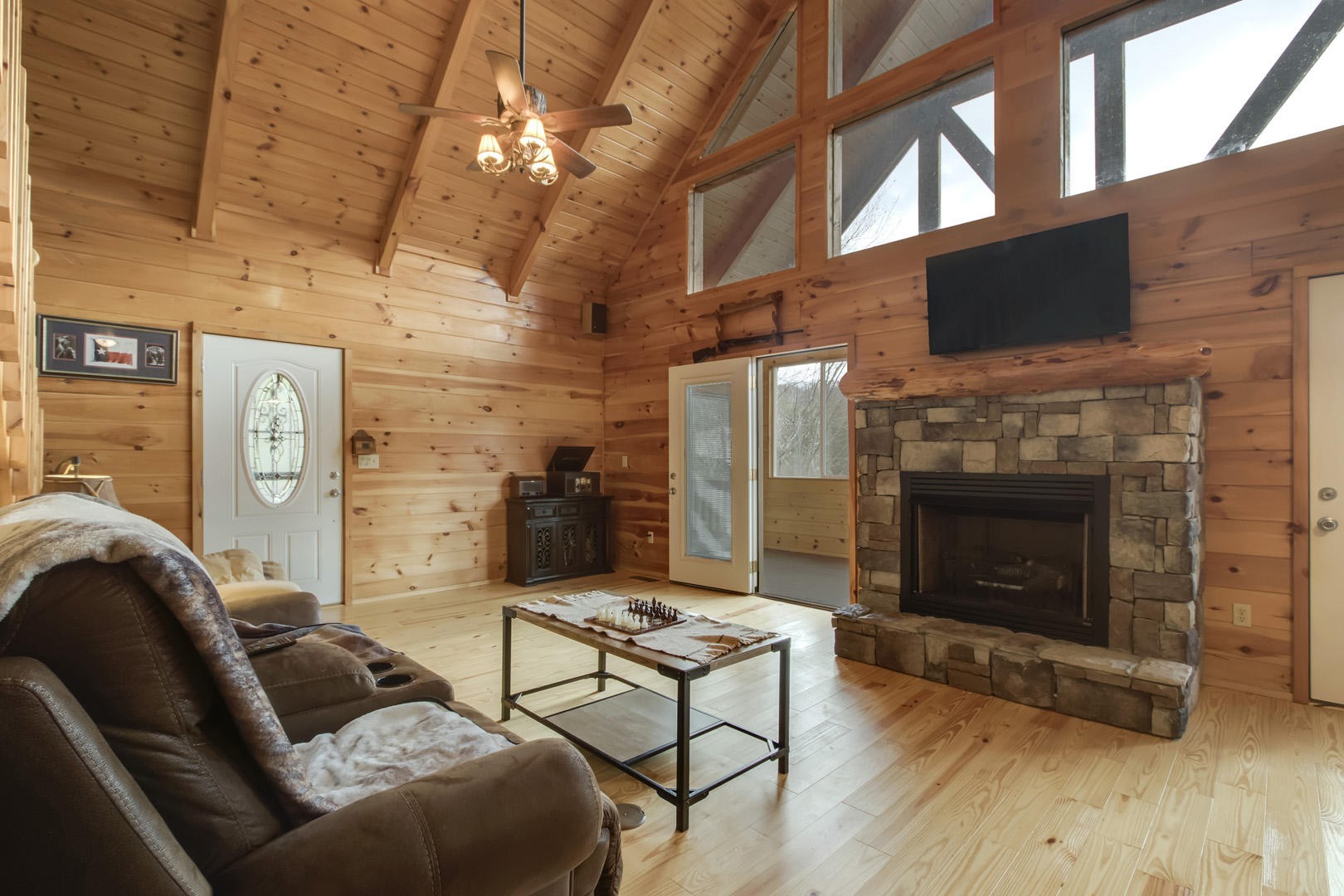 210 Jim Davis Road Tellico Plains, TN 37385 - Photo 6 of 40 Gallery Image 6