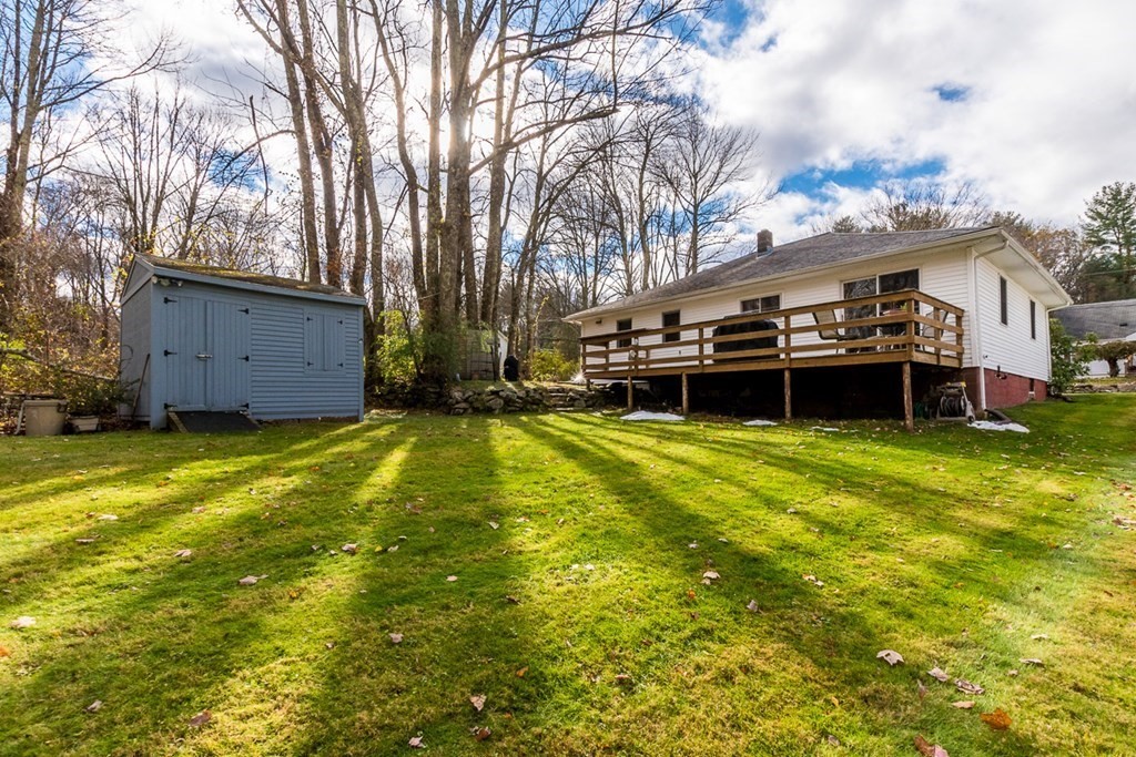 43 Hough Road Sutton, MA 01590 - Photo 19 of 20 Gallery Image 19