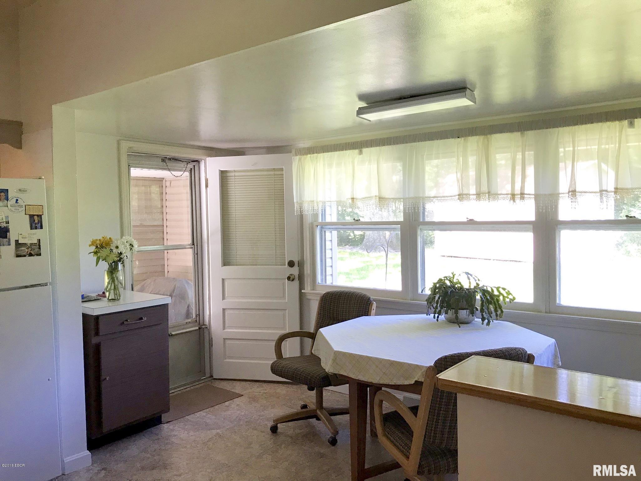 11291 East Richview Road Mount Vernon, IL 62864 - Photo 11 of 45 Gallery Image 11
