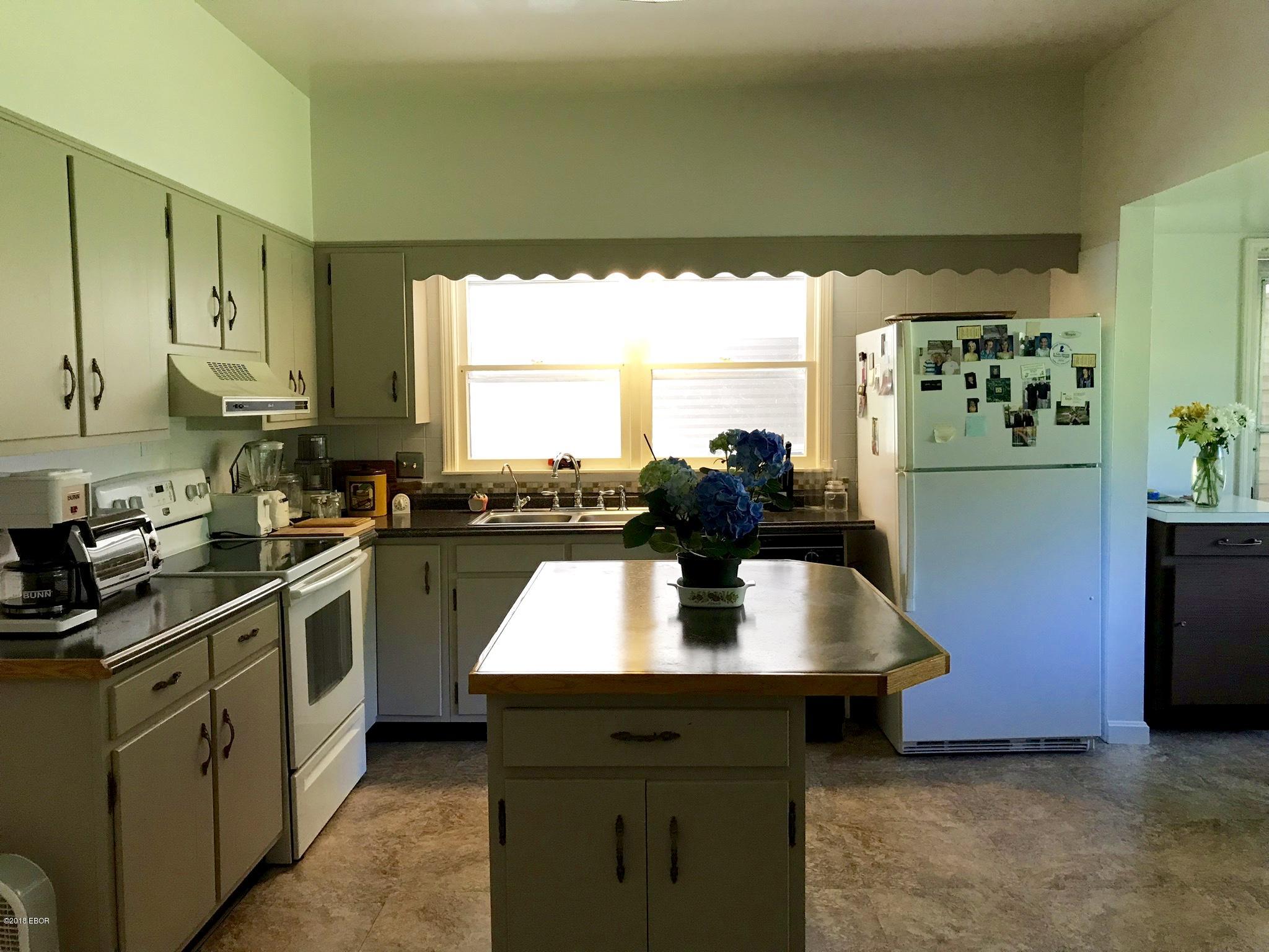11291 East Richview Road Mount Vernon, IL 62864 - Photo 10 of 45 Gallery Image 10