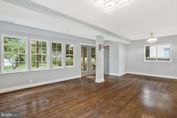 $3,400 | 509 Denham Road, Rockville, MD 20851