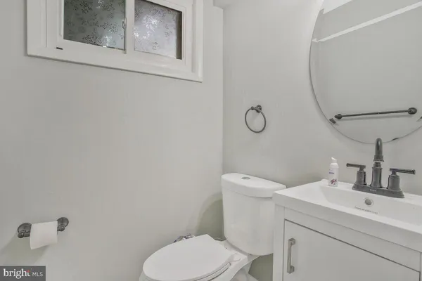 $3,400 | 509 Denham Road, Rockville, MD 20851