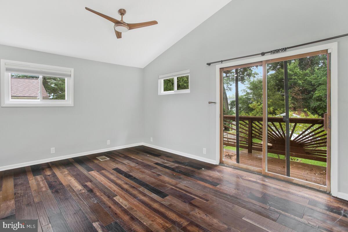 509 Denham Road Rockville, MD 20851 - Photo 20 of 41