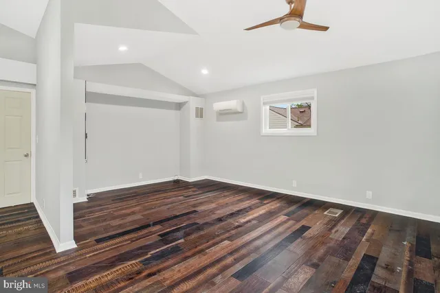 $3,550 | 509 Denham Road, Rockville, MD 20851