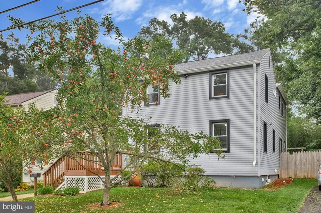 $3,550 | 509 Denham Road, Rockville, MD 20851