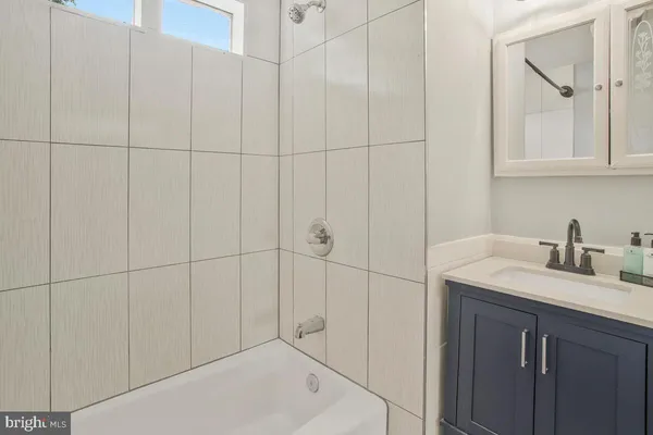 $3,400 | 509 Denham Road, Rockville, MD 20851