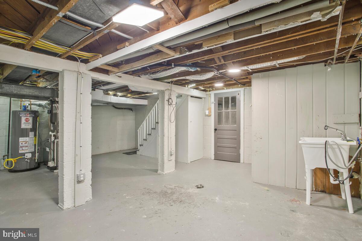 509 Denham Road Rockville, MD 20851 - Photo 34 of 41