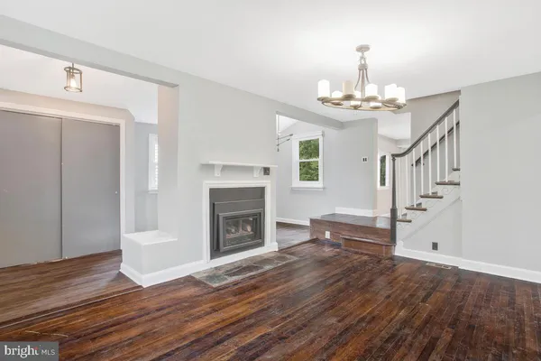 $3,400 | 509 Denham Road, Rockville, MD 20851