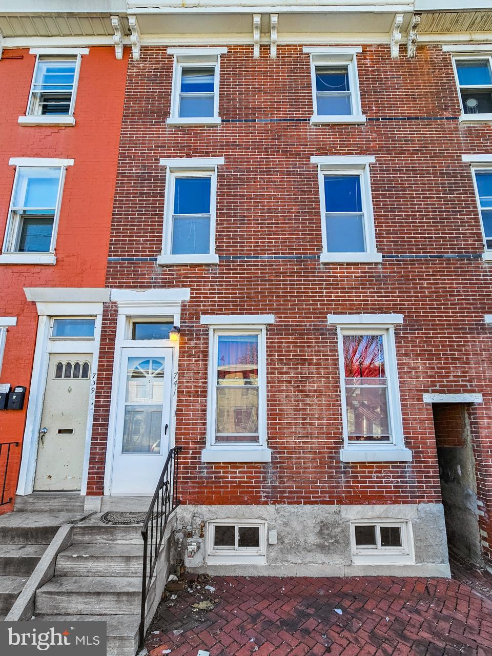 741 George Street Norristown, PA 19401 - Photo 2 of 32