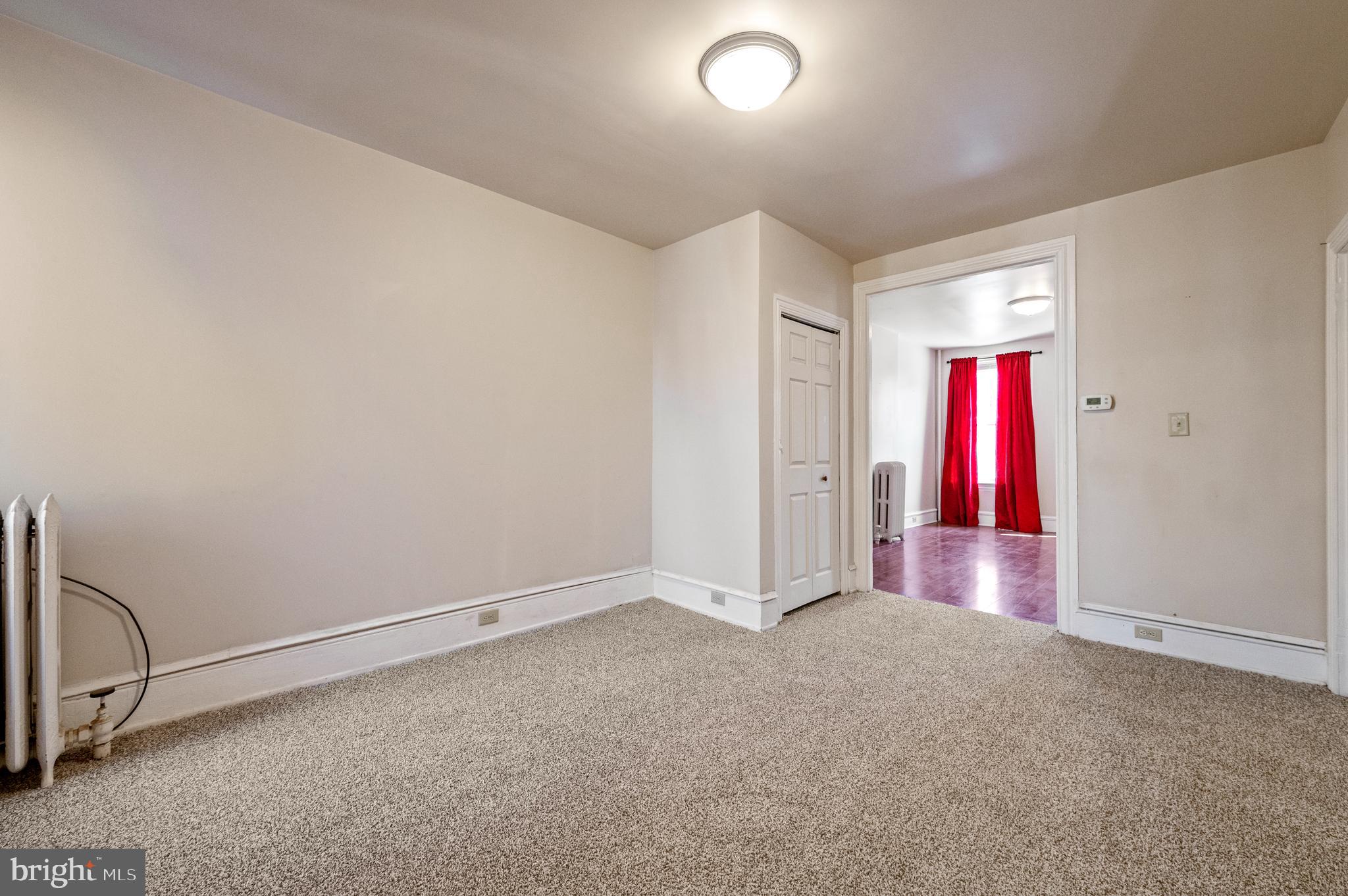 741 George Street Norristown, PA 19401 - Photo 5 of 32