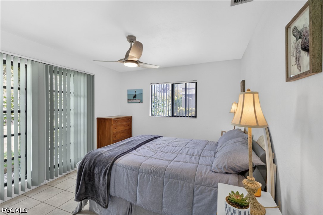 2132 Southwest 14th Place Cape Coral, FL 33991 - Photo 19 of 35