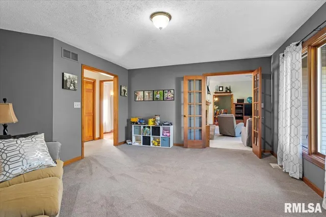 $680,000 | 11520 Wayside Meadows Road, Glenarm, IL 62536