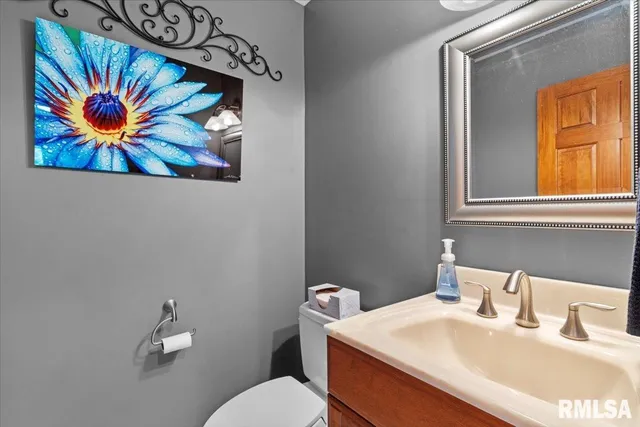 $680,000 | 11520 Wayside Meadows Road, Glenarm, IL 62536