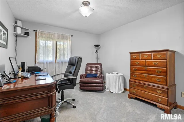 $680,000 | 11520 Wayside Meadows Road, Glenarm, IL 62536