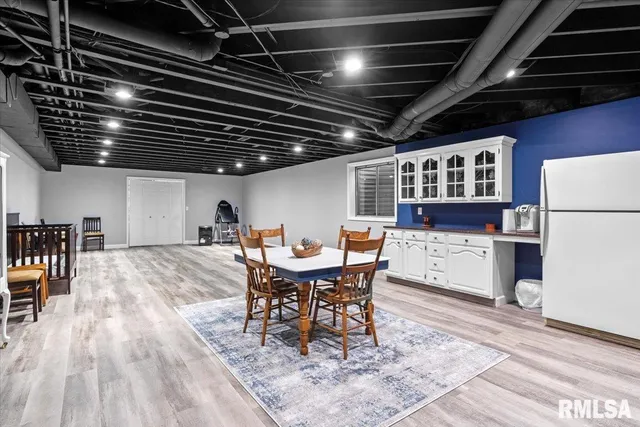 $680,000 | 11520 Wayside Meadows Road, Glenarm, IL 62536