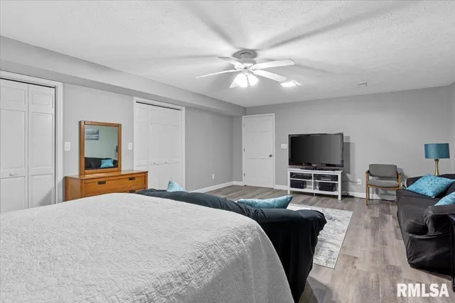 $680,000 | 11520 Wayside Meadows Road, Glenarm, IL 62536