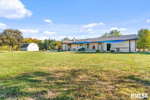 $680,000 | 11520 Wayside Meadows Road, Glenarm, IL 62536
