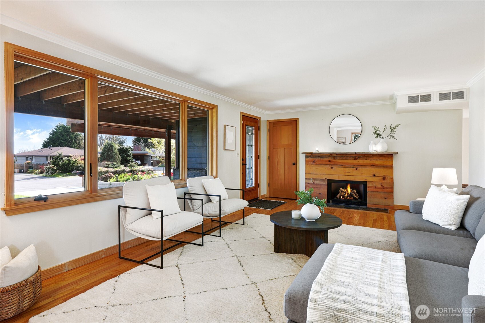 3918 Southwest 107th Street Seattle, WA 98146 - Photo 28 of 40