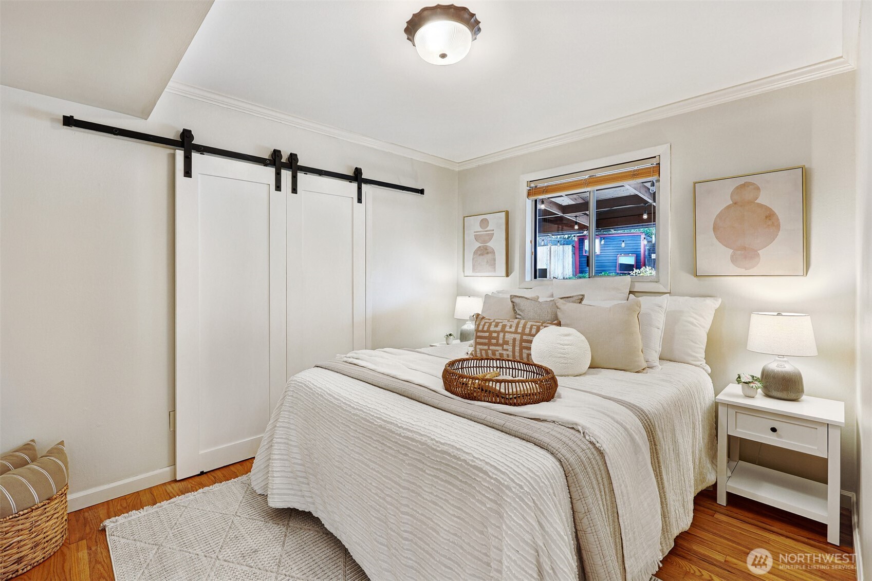 3918 Southwest 107th Street Seattle, WA 98146 - Photo 32 of 40