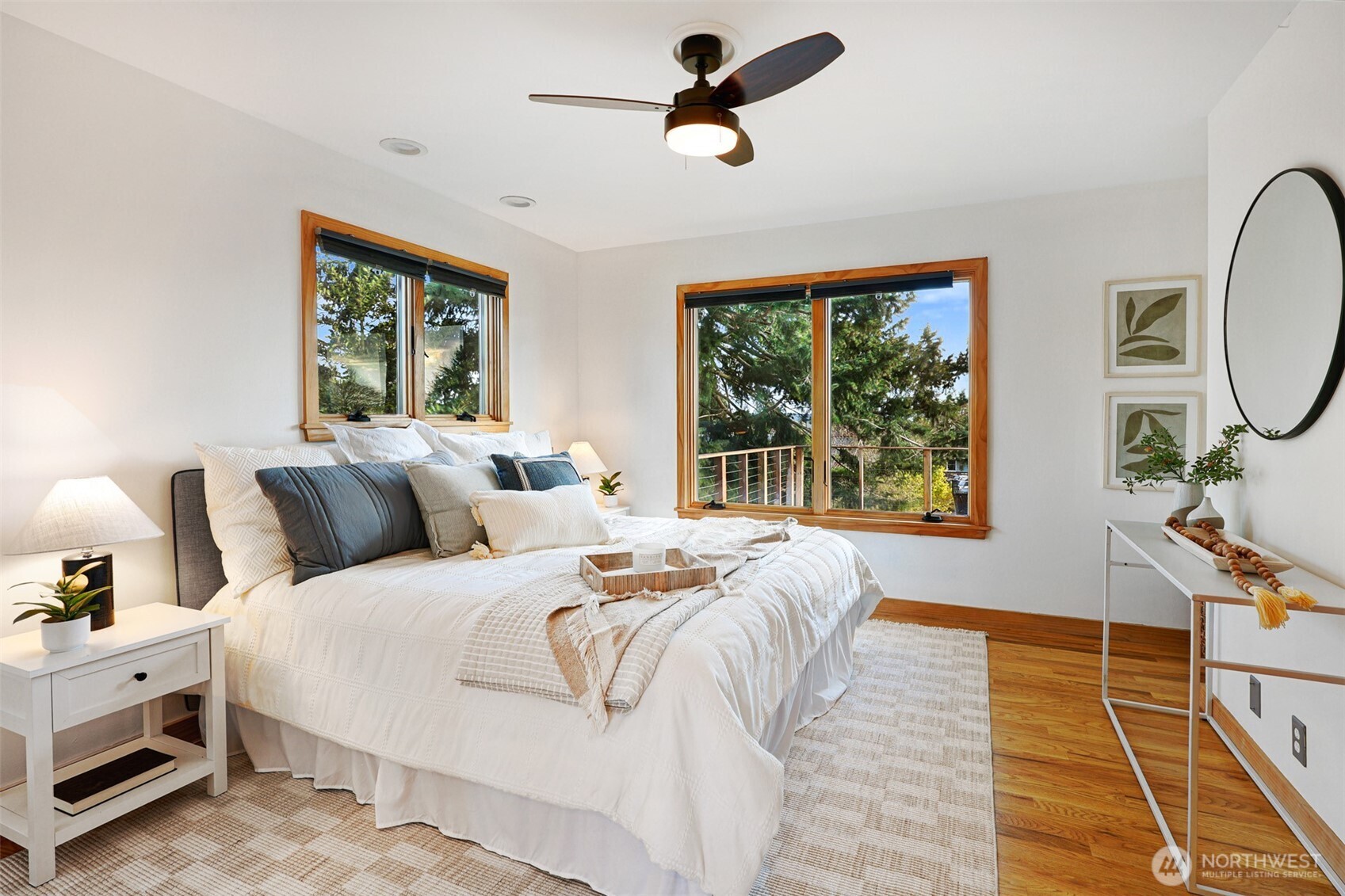 3918 Southwest 107th Street Seattle, WA 98146 - Photo 8 of 40