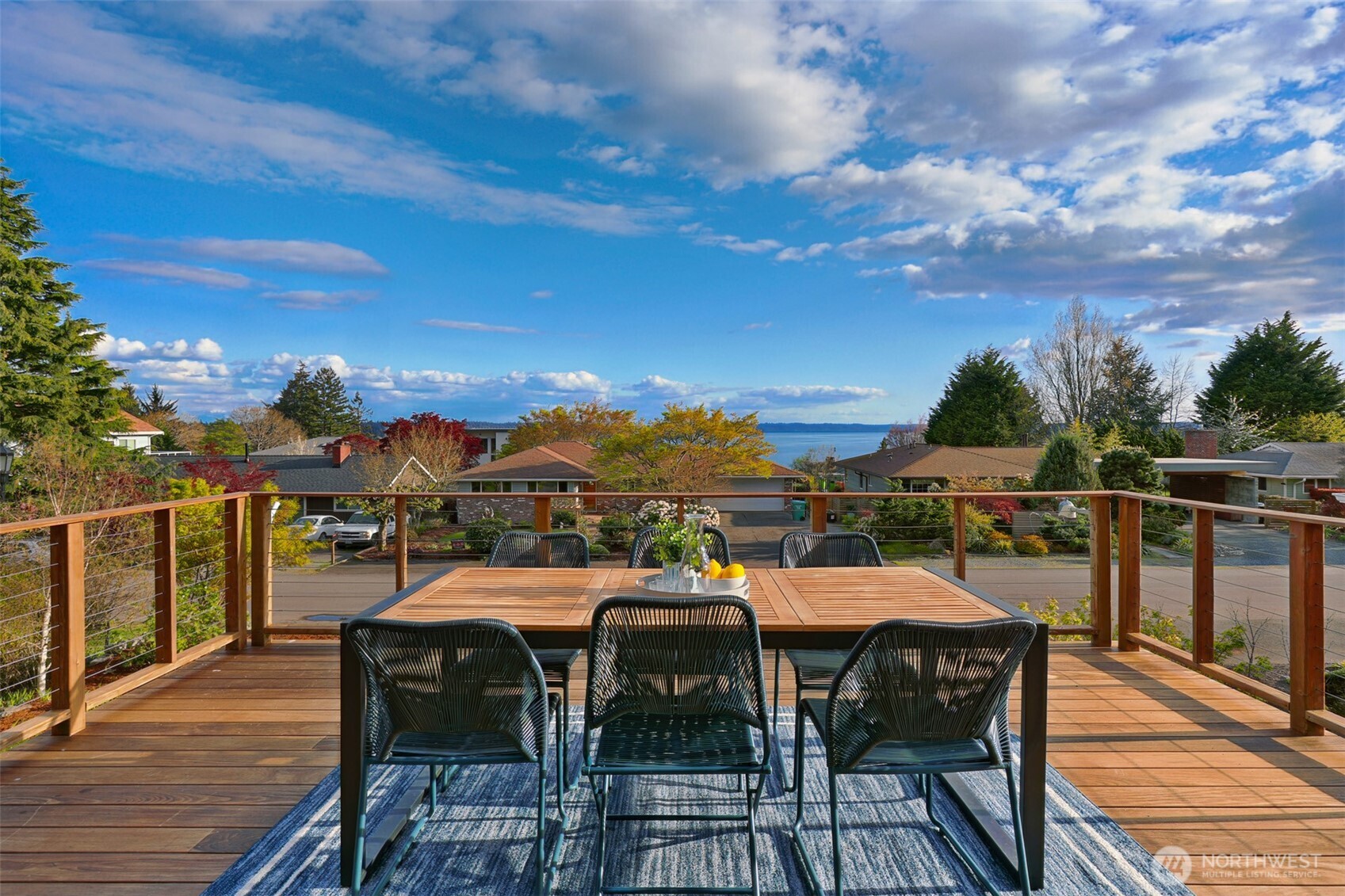 3918 Southwest 107th Street Seattle, WA 98146 - Photo 9 of 40