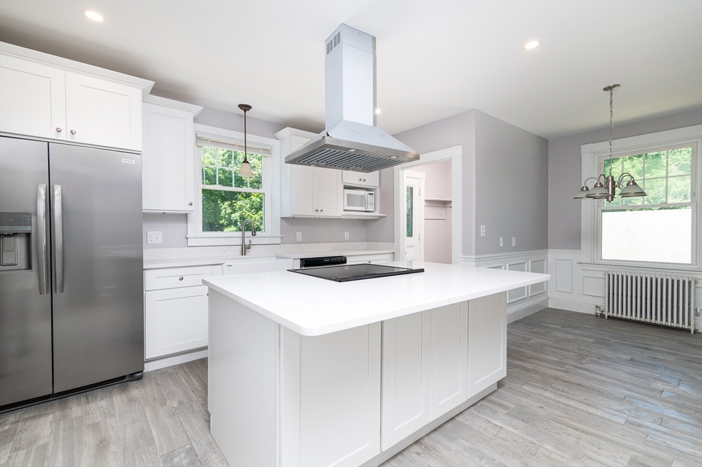 669 Main Street Wareham, MA 02571 - Photo 1 of 34 Gallery Image 1