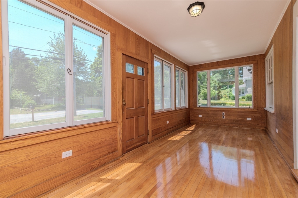 669 Main Street Wareham, MA 02571 - Photo 12 of 34 Gallery Image 12