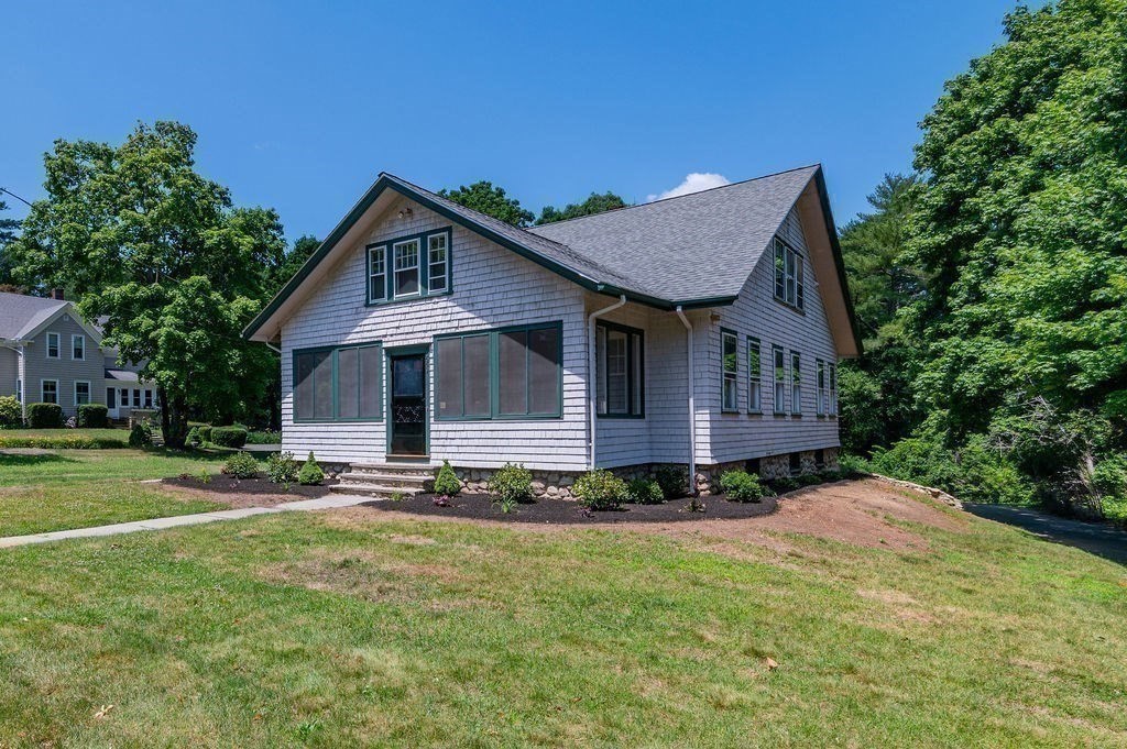 669 Main Street Wareham, MA 02571 - Photo 24 of 34 Gallery Image 24
