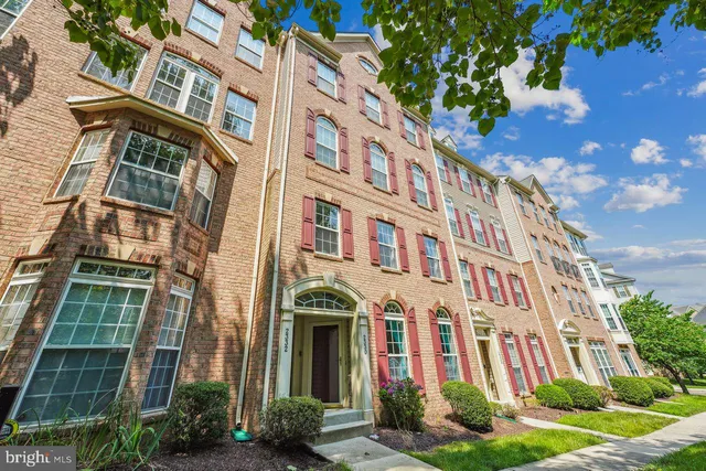 $355,000 | 2330 Forest Ridge Terrace, Unit 7, Chesapeake Beach, MD 20732