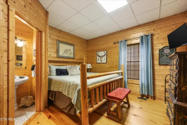 $1,099,000 | 3517 Sandridge Way, Sevierville, TN 37863