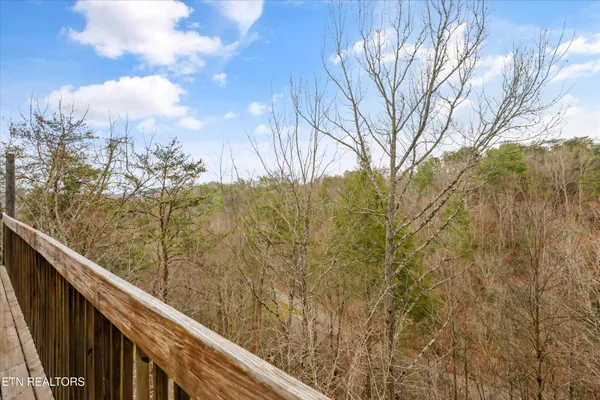 $1,099,000 | 3517 Sandridge Way, Sevierville, TN 37863