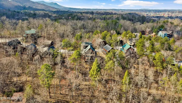 $1,099,000 | 3517 Sandridge Way, Sevierville, TN 37863