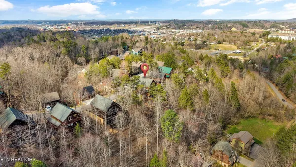 $1,099,000 | 3517 Sandridge Way, Sevierville, TN 37863