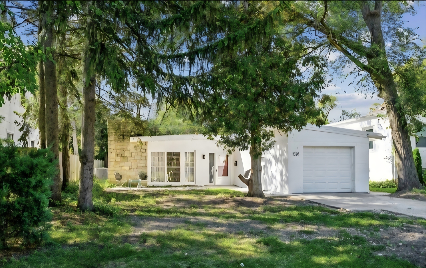 1578 McCraren Road Highland Park, IL 60035 - Photo 1 of 12