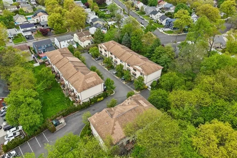 $429,999 | 201 Watchung Avenue, Unit 19, Bloomfield, NJ 07003