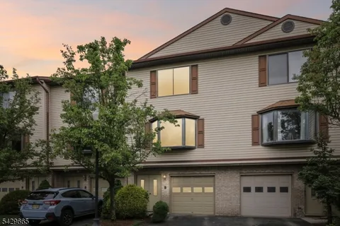 $429,999 | 201 Watchung Avenue, Unit 19, Bloomfield, NJ 07003