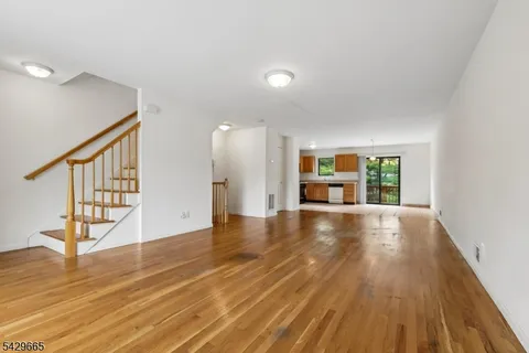 $429,999 | 201 Watchung Avenue, Unit 19, Bloomfield, NJ 07003