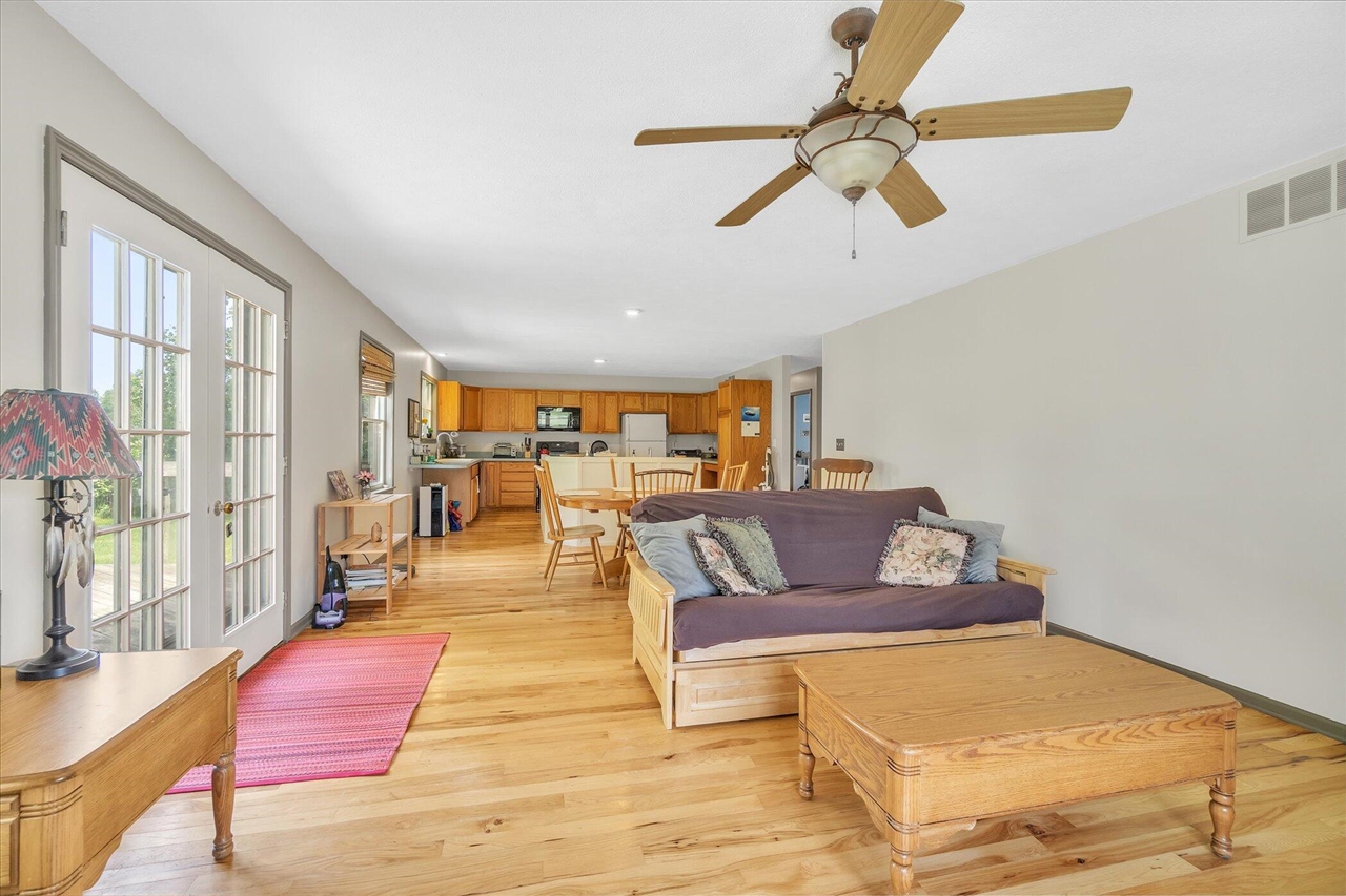 7790 East Territorial Road Munith, MI 49259 - Photo 7 of 34