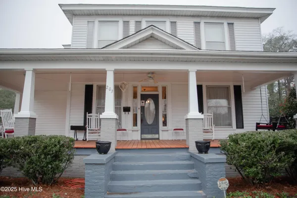 $275,000 | 203 Minturn Avenue, Hamlet, NC 28345