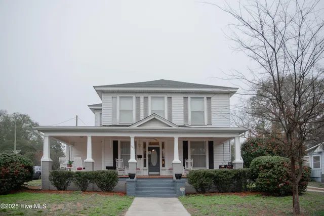 $275,000 | 203 Minturn Avenue, Hamlet, NC 28345
