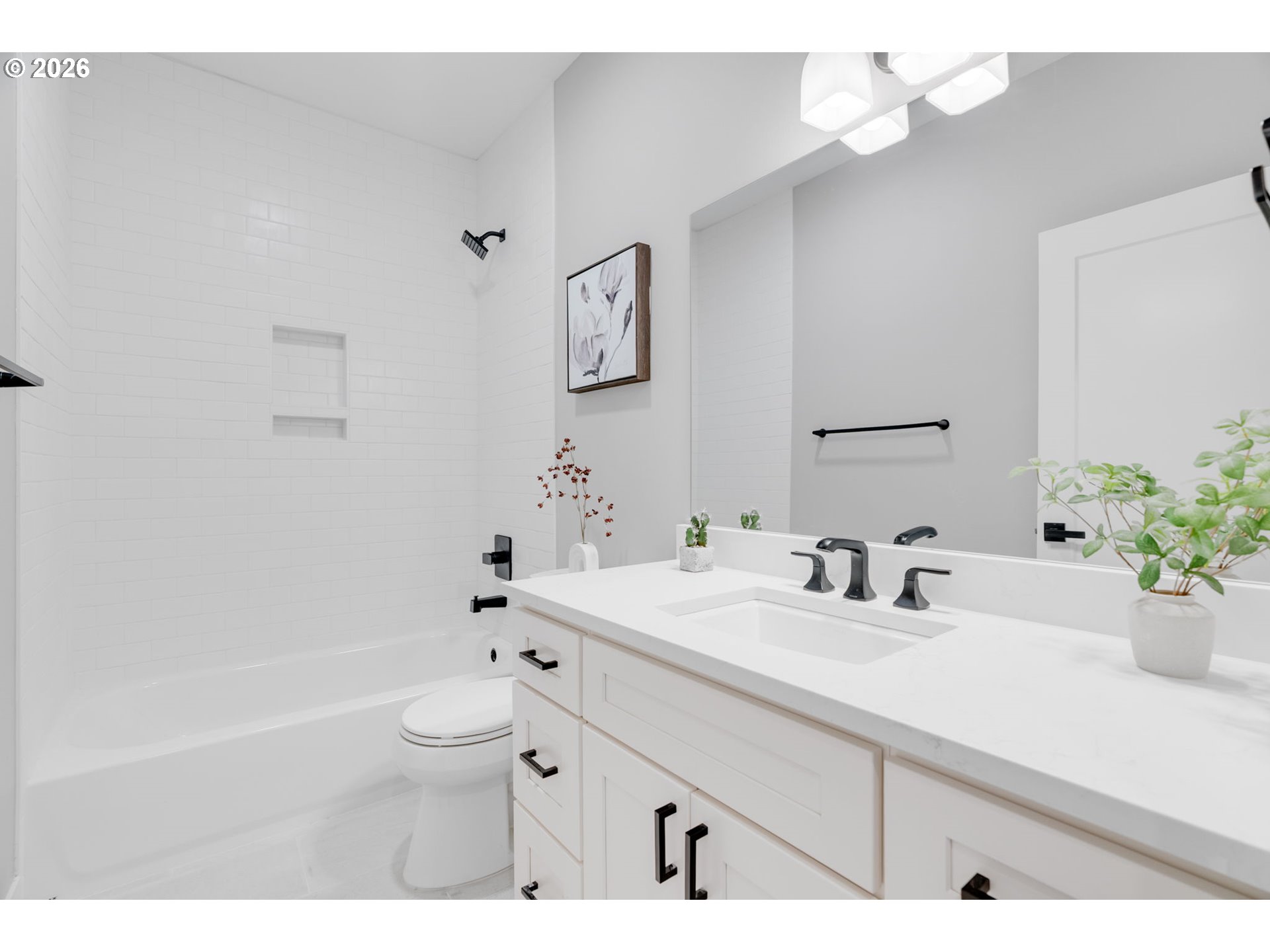 446 Northeast Cook Street Portland, OR 97212 - Photo 19 of 34 Bathroom