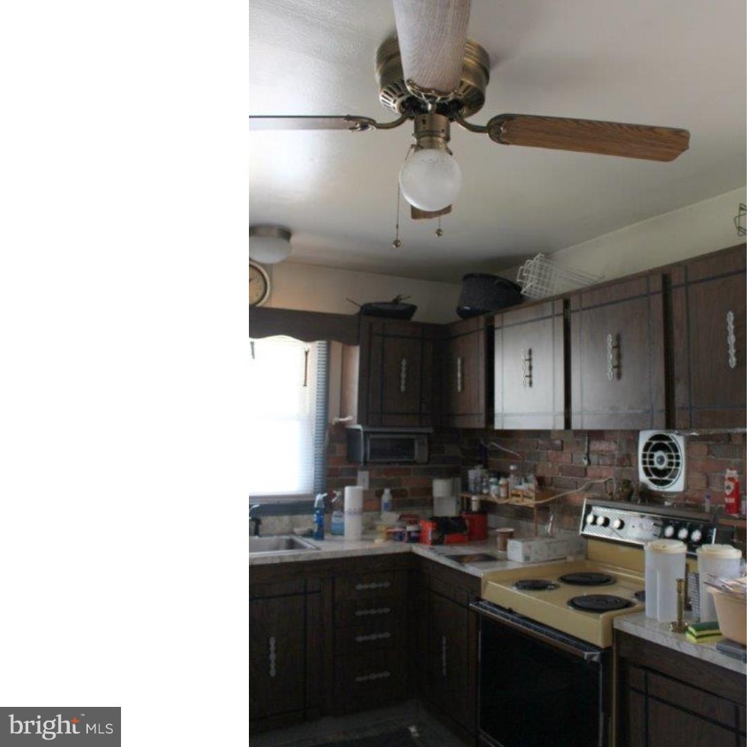 606 Postfield Road Newark, DE 19713 - Photo 3 of 25