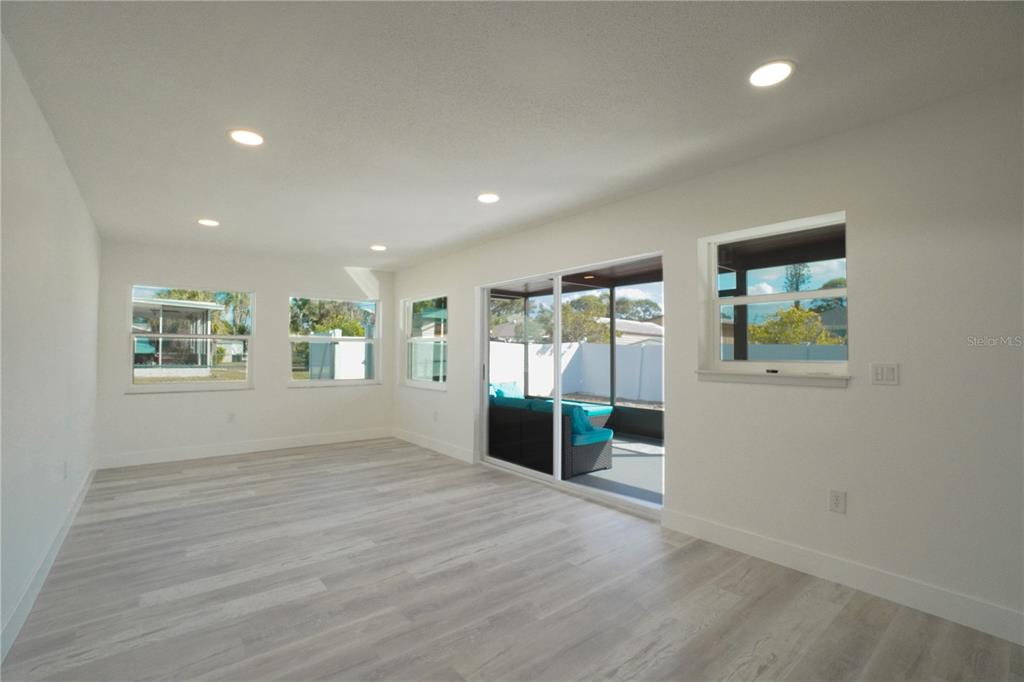 1461 Royal Road Venice, FL 34293 - Photo 40 of 68