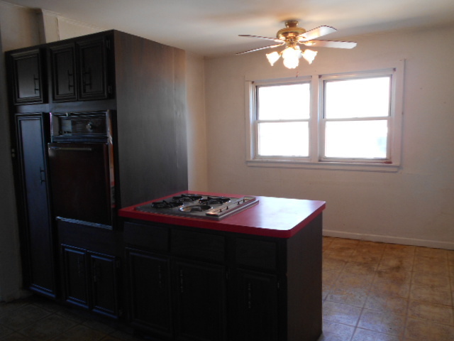 1024 Highmoor Road Lombard, IL 60148 - Photo 14 of 25