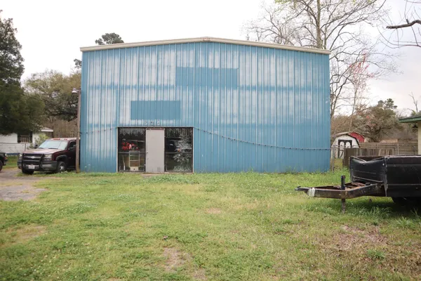 $65,000 | 575 West Bolivar Street, Vidor, TX 77662