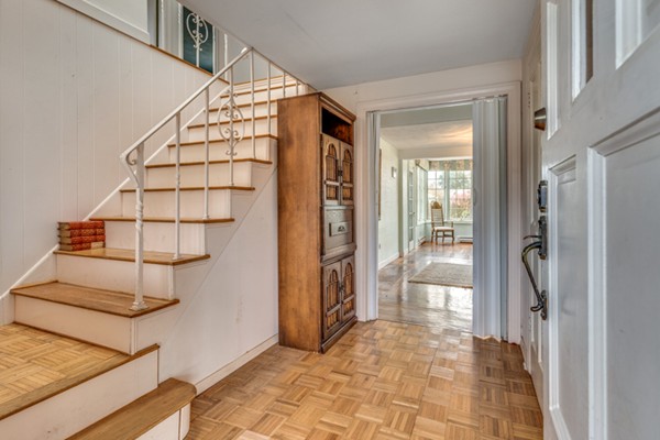 4 Amherst Road Beverly, MA 01915 - Photo 3 of 17 Gallery Image 3