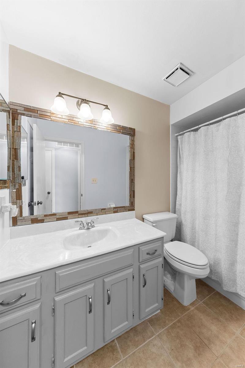 1020 Windstream, Unit 19 St. Peters, MO 63376 - Photo 15 of 22