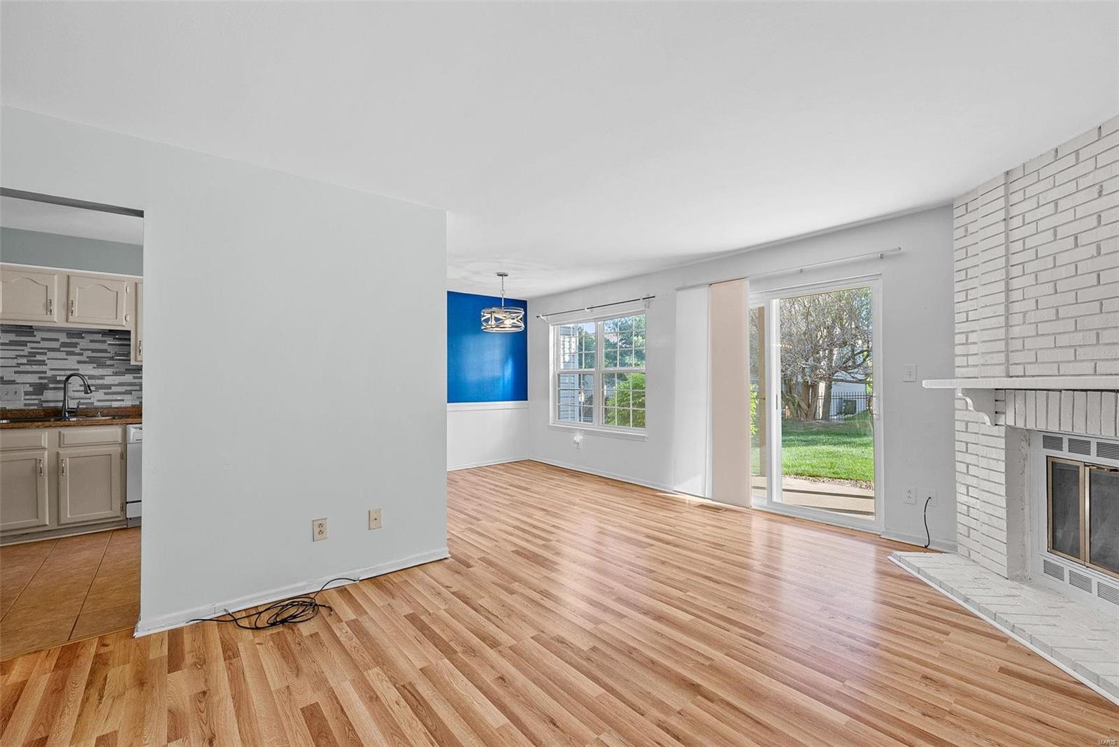 1020 Windstream, Unit 19 St. Peters, MO 63376 - Photo 3 of 22