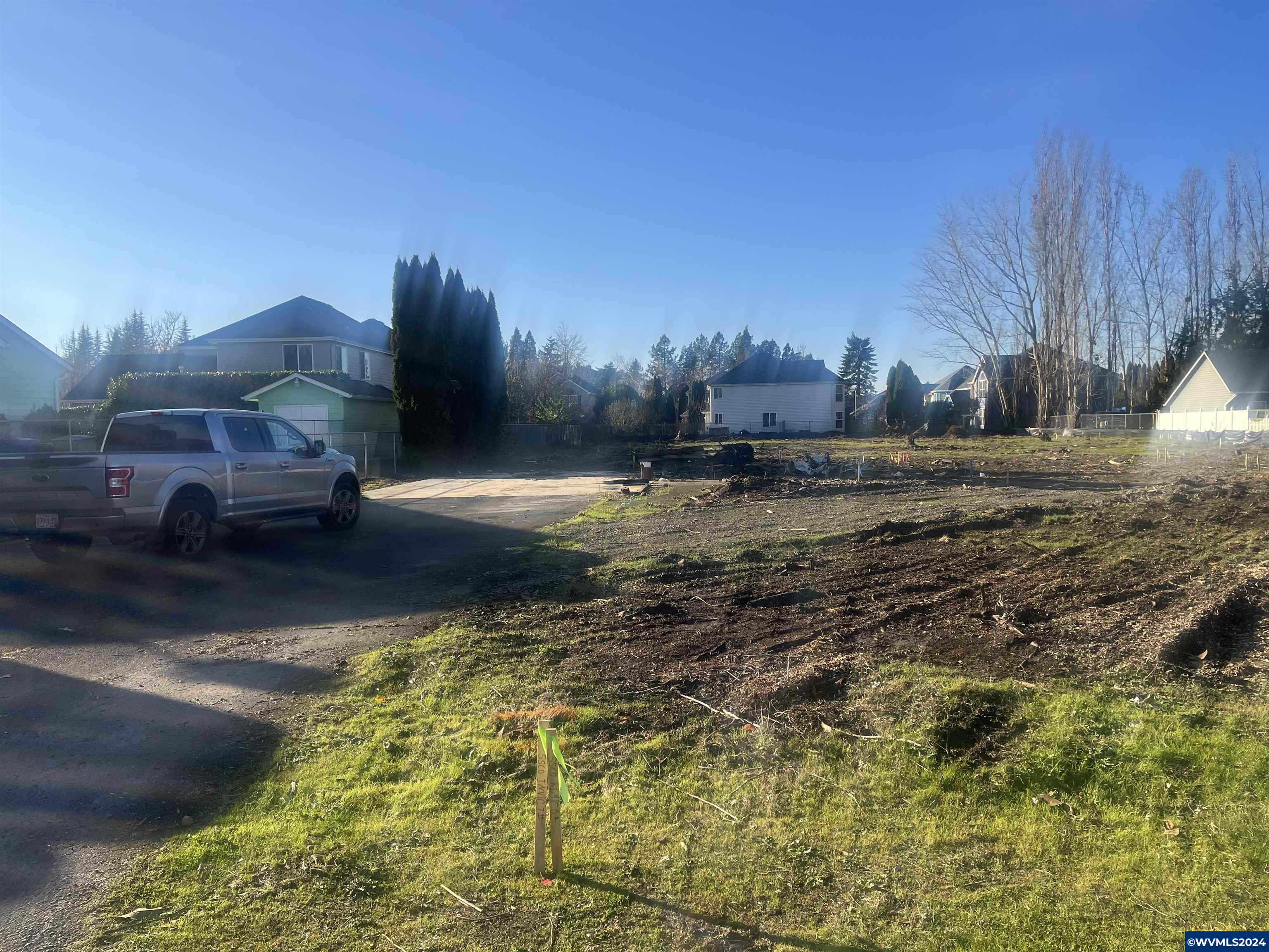 8001 Oneil Road Northeast Keizer, OR 97303 - Photo 5 of 7 Gallery Image 5